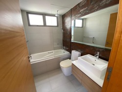 Centro Residences (D20), Condominium #531967311
